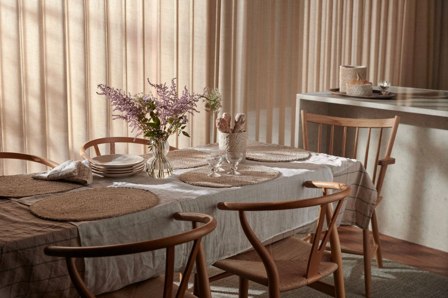 GLASUNDERLÄGG & BORDSTABLETTER