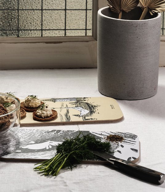 Moomin Chop & Serve skärbräda 13x33 cm, Adventures on the Water