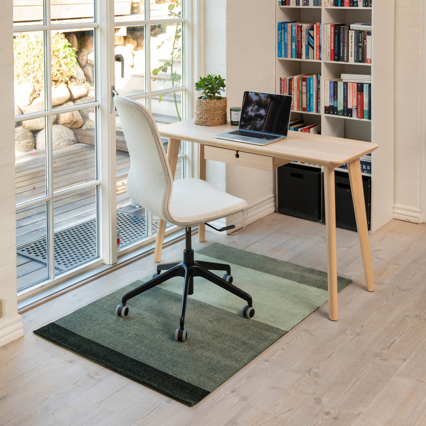 Stripes Horizontal matta ljus/grågrön/mörkgrön, 200x90 cm