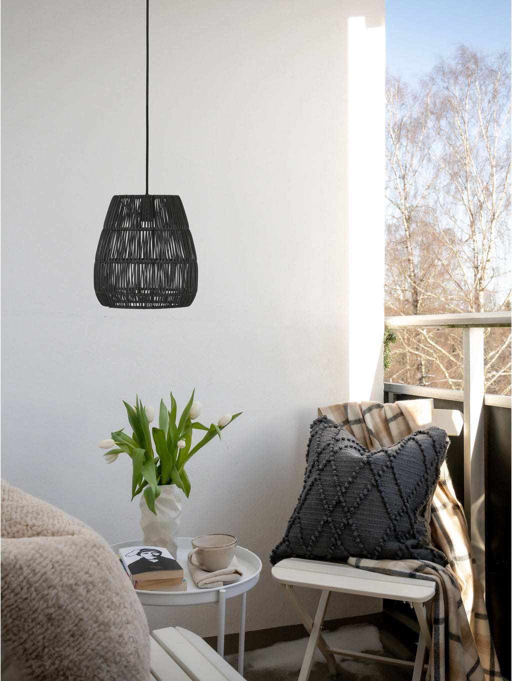 Saigon utomhustaklampa Ø28 cm, svart polyrotting