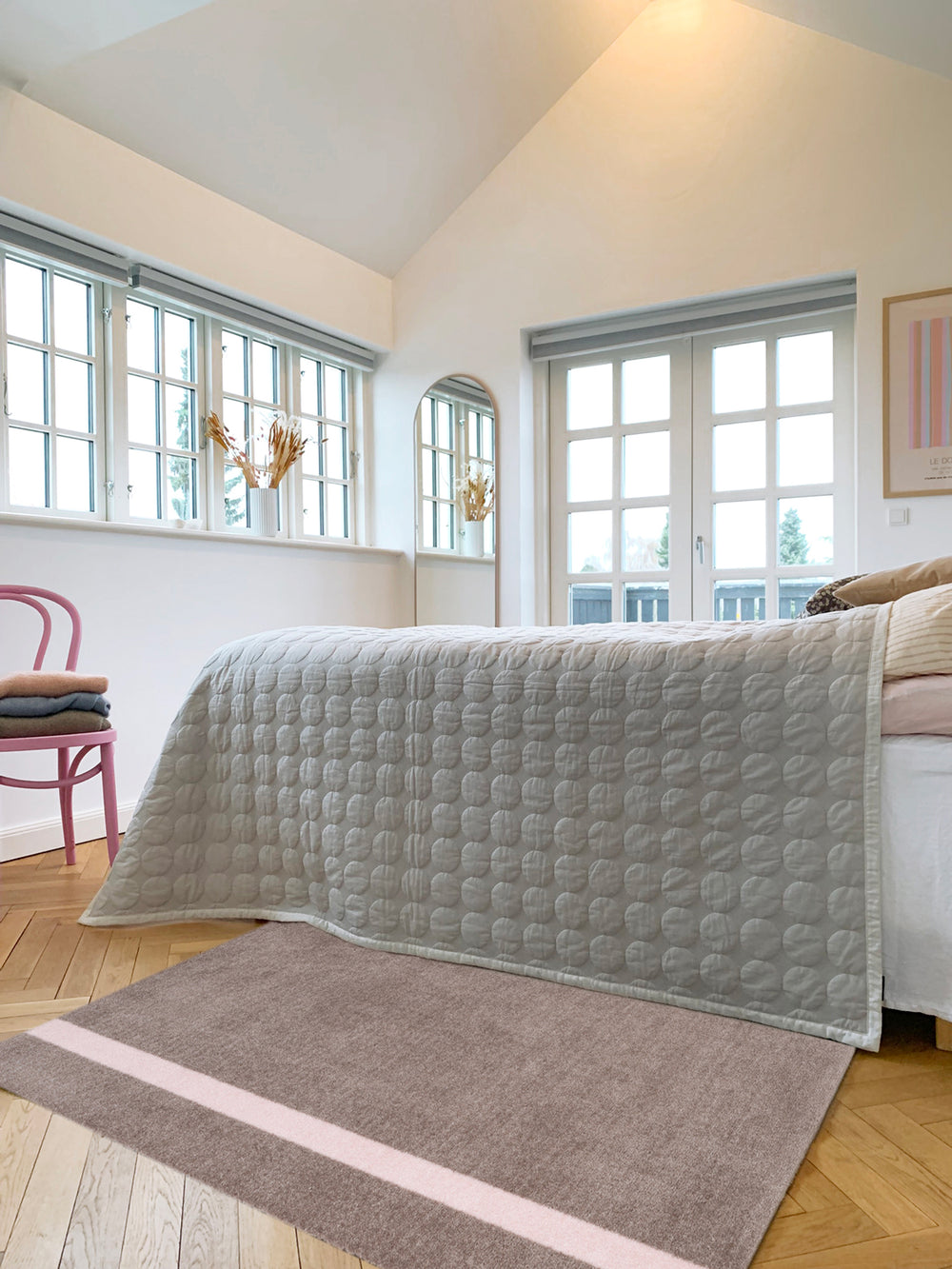 Stripes Vertical matta sand/ljusrosa, 200x90 cm