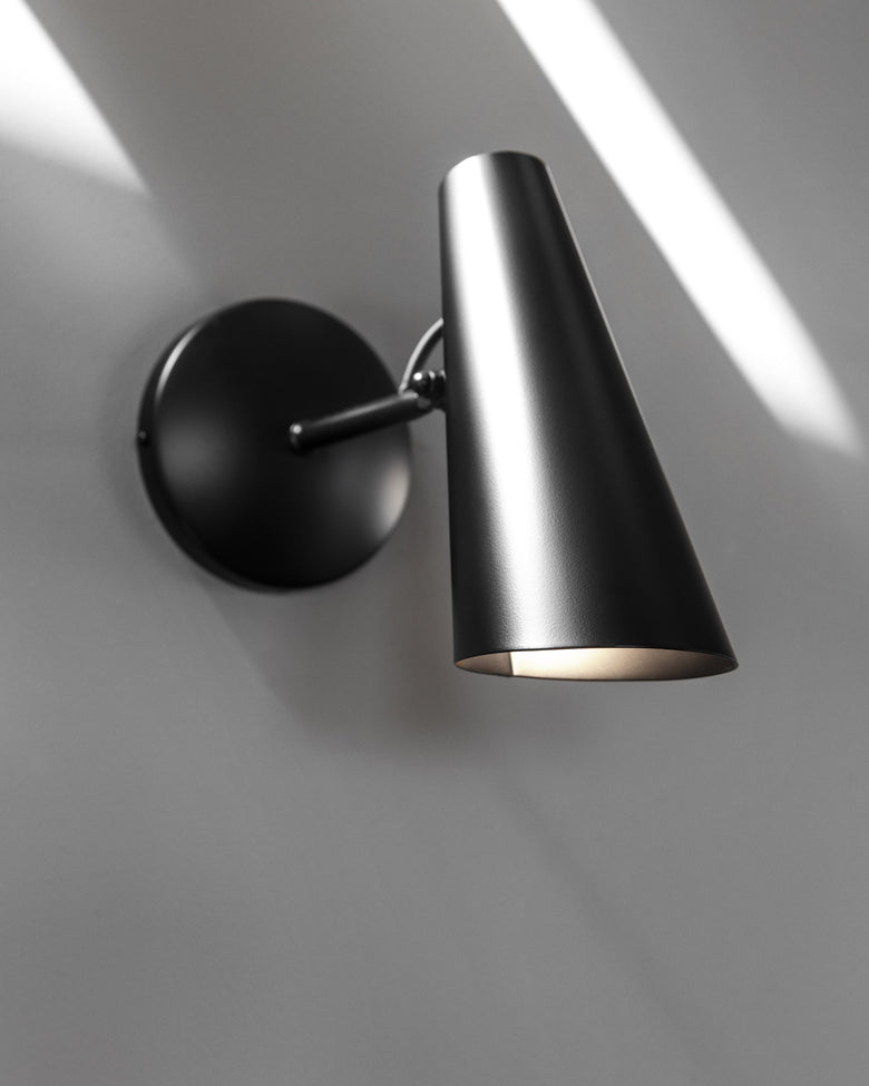 Birdy vägglampa Grå/Stål