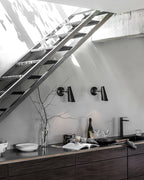 Birdy vägglampa Svart/Stål