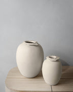 Brim vase H28 beige ceramics