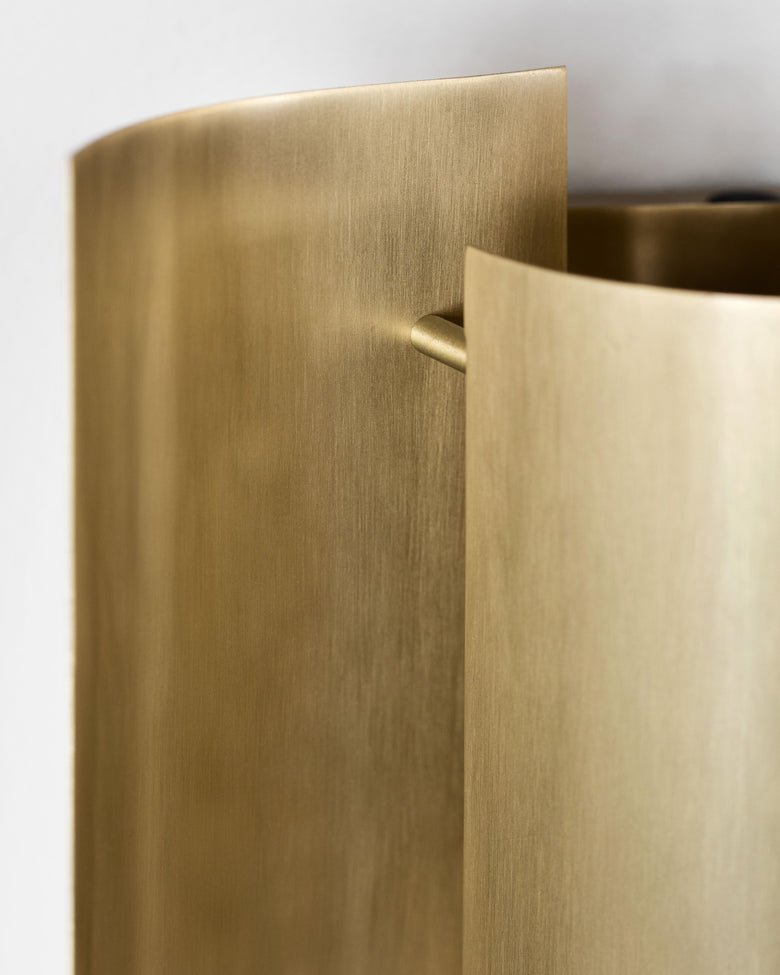 Butterfly vägglampa Mässing