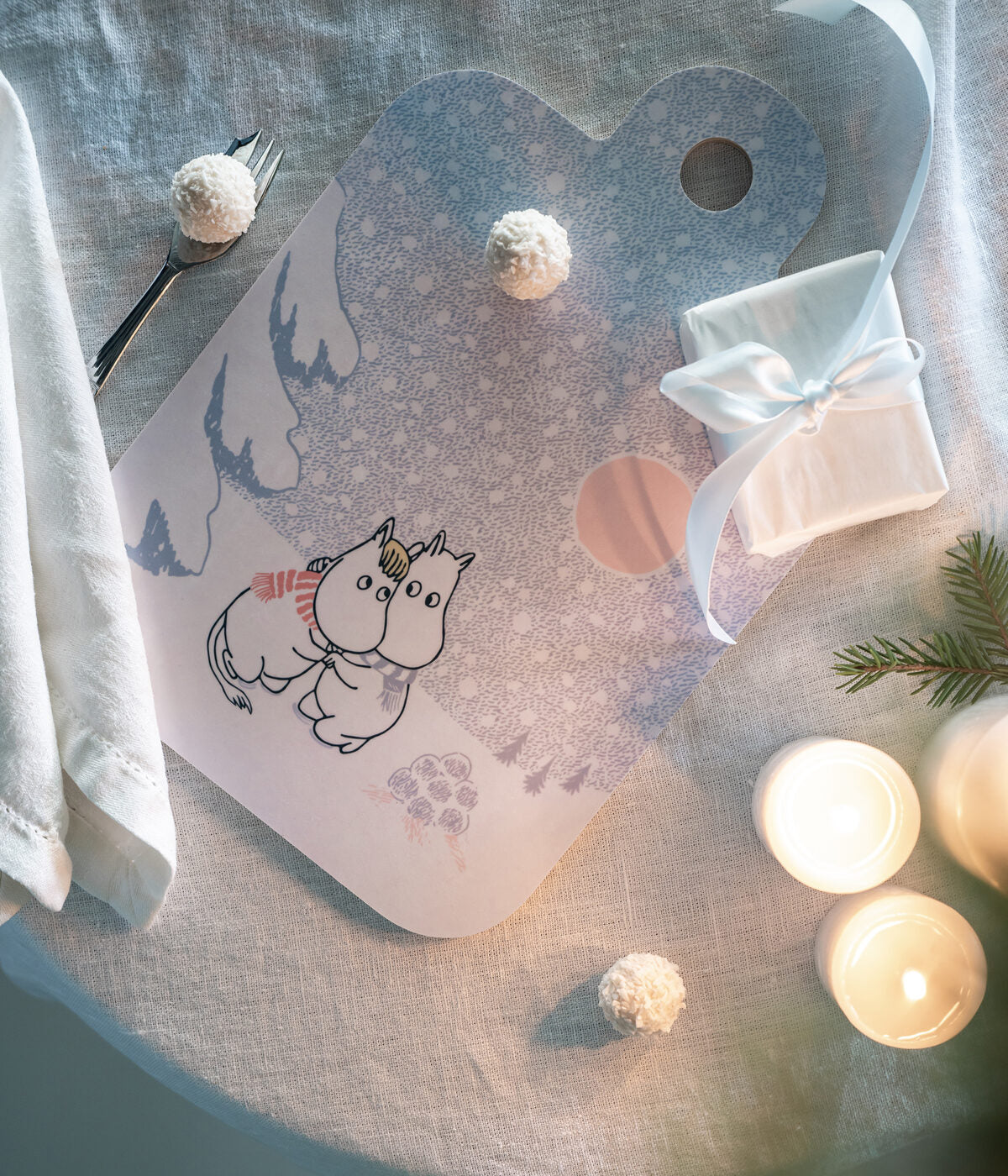 Moomin Chop & Serve skärbräda 21x31 cm, Let it Snow