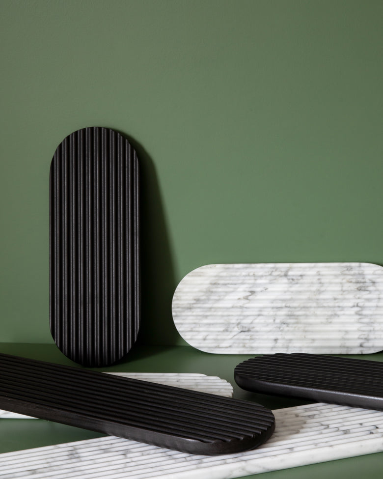 Podium tavla Vit Carrara marmor L90