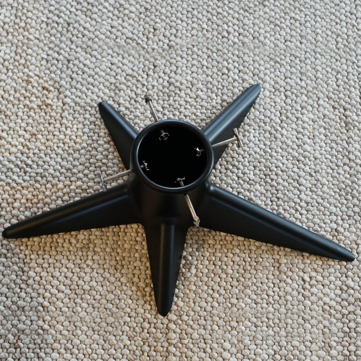 julgransfot, Matt Svart