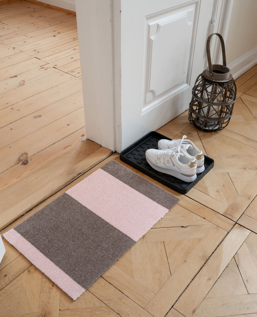 Stripes Vertical matta sand/ljusrosa, 200x90 cm