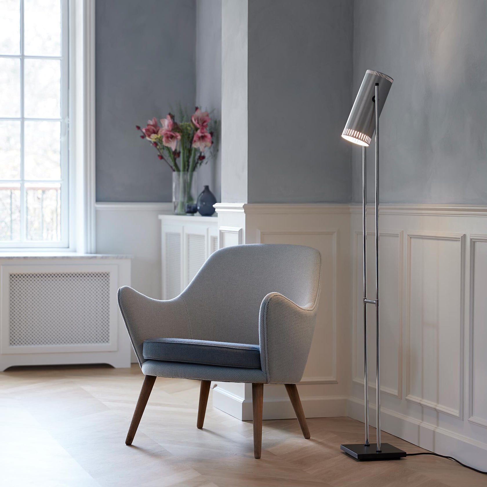 Trombone Golvlampa, Aluminium